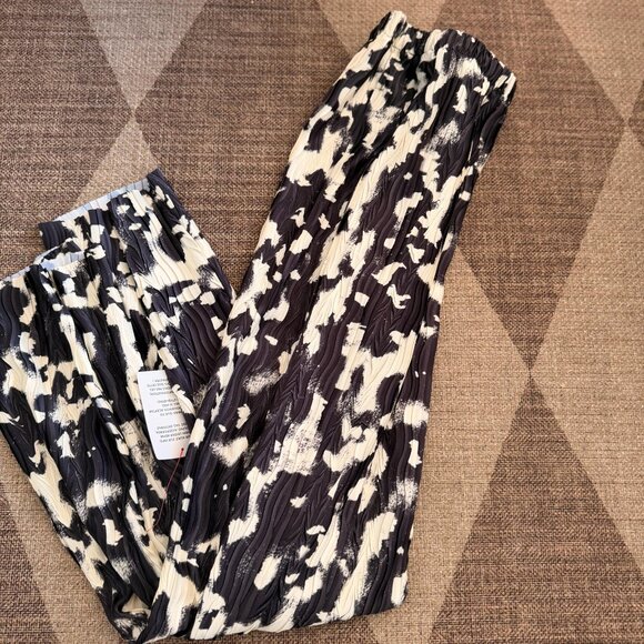 ASOS tie dye pants - Picture 3 of 3